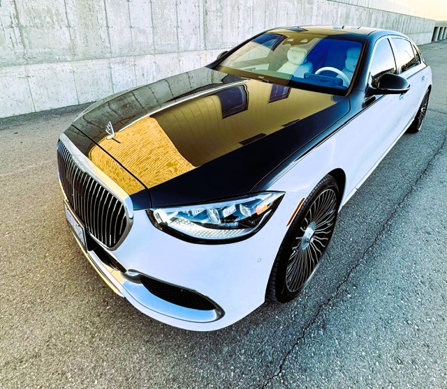 Mercedes Maybach Black Car Service